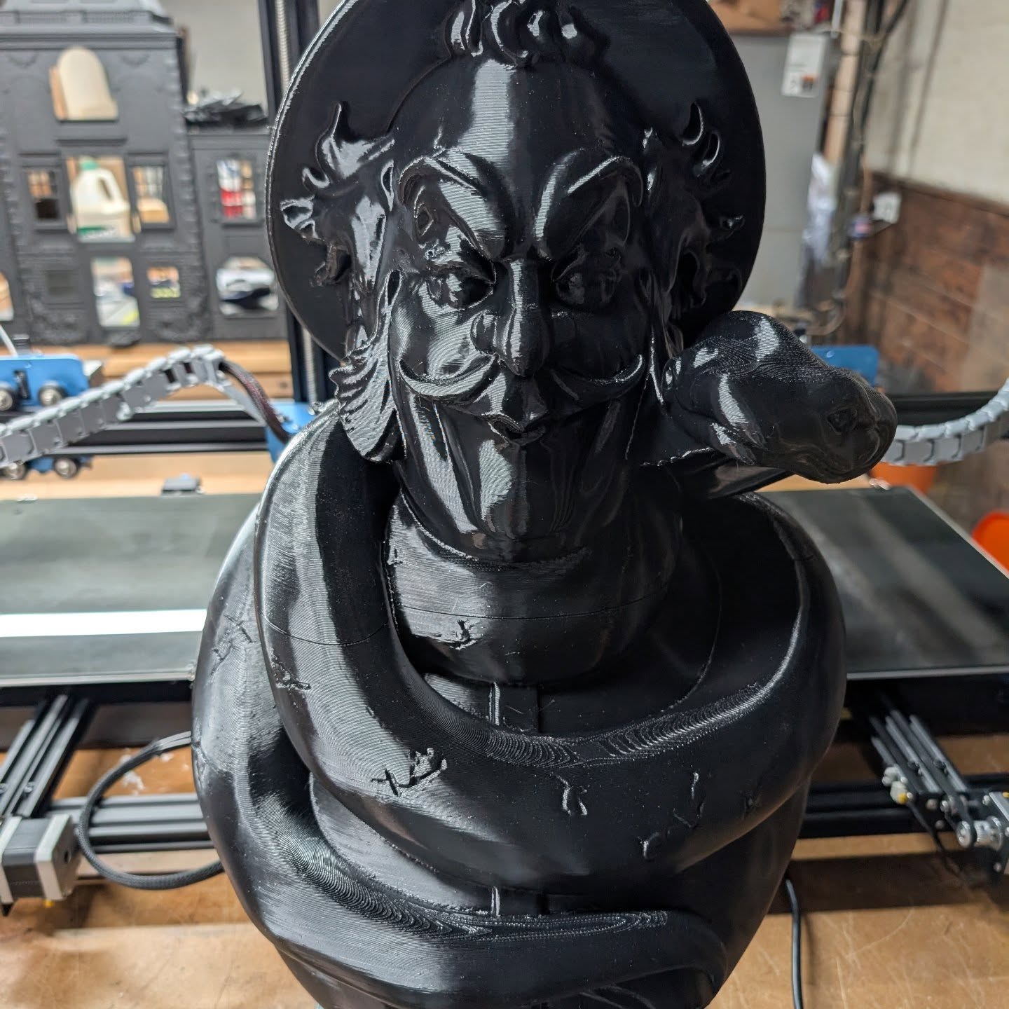 And the family grows…

Another figure steps from the shadows of the workshop.
Bertie Dread — quiet, watchful, and perhaps a little too pleased with himself.
The second member of the Dread Family begins to take shape in resin and filament, his presence joining the slow gathering of spirits for the coming season.
Some say the Dreads never truly left the manor…
They were simply waiting for the right moment to return.
More relics are awakening in the workshop.
Welcome back to the Mystical Caravan.
R
