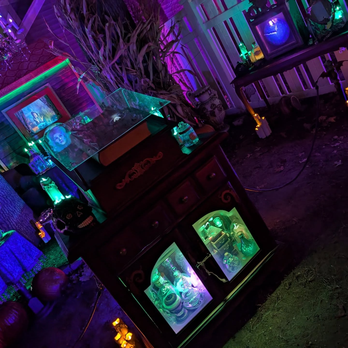 Under the flicker of lantern light and the hum of restless spirits, the caravan awakens once more. 💀✨
Bottles glow, portraits whisper, and every relic remembers a tale.
Step closer, foolish mortal...
the night is young, and the veil is thin.

#themysticalcaravan #relicsfromregionsbeyond #talesofthemysticalcaravan #foolishmortals #spookyseason #halloween #ghoststories #hauntedcuriosities #hauntedmansion