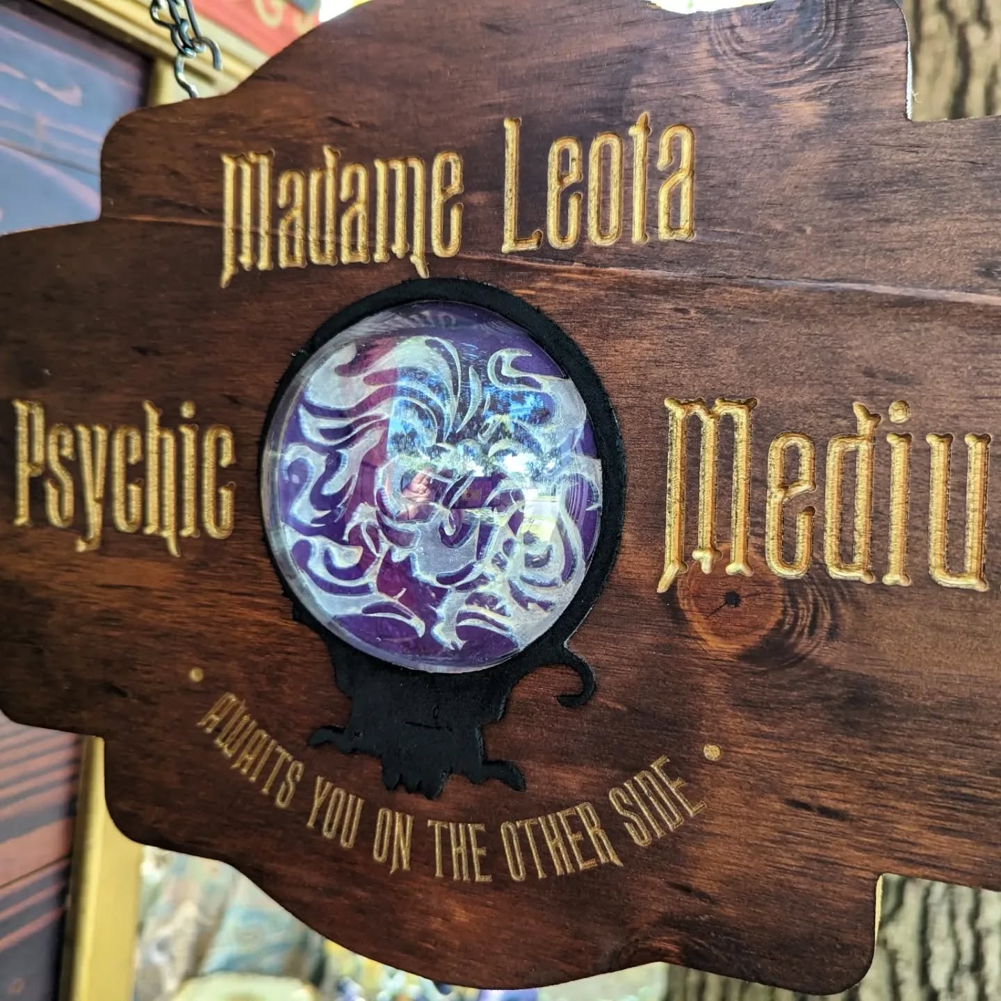 Hidden detail from Madame Leota's sign #themysticalcaravan #mysticalcaravan #madameleota #hauntedmansion #haunted #massapequa